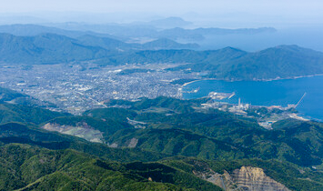 海と都が出逢うまち、敦賀03